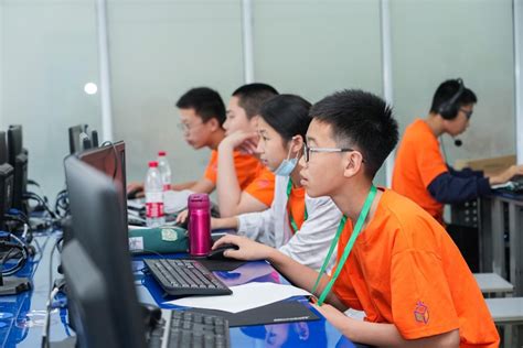蓝桥杯青少年创意编程大赛江宁选拔赛在云创举办