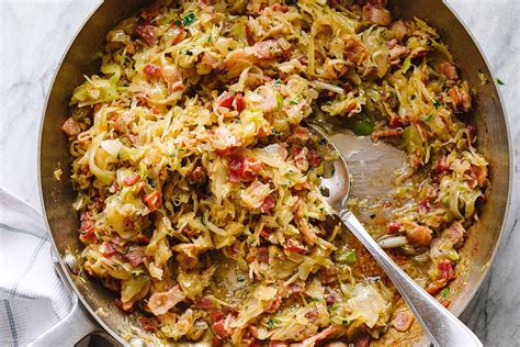 Bacon Cabbage Skillet Recipe - homemestic.com