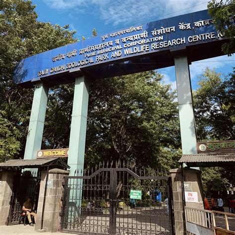 Guide To Rajiv Gandhi Zoological Park Zoo In Pune | LBB
