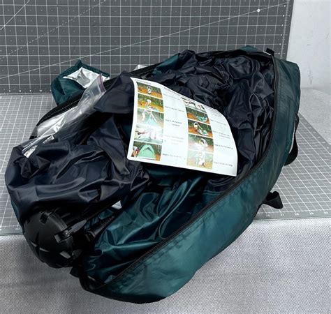 Like NEW Dome Tent by Reactive Outdoor | EstateSales.org