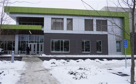 Fran Ryan Center focused on seniors, art classes opens in Columbus