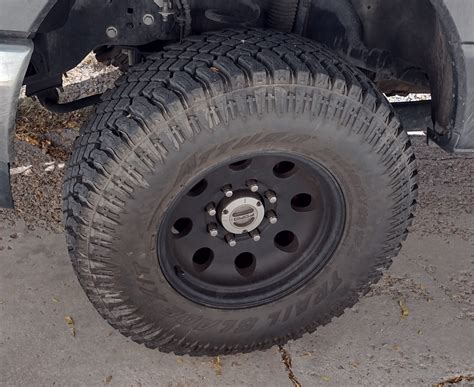 tire - 35x12.5x17 | Ford Truck Zone