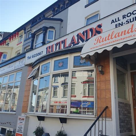THE RUTLANDS (Blackpool) - B&B Reviews, Photos, Rate Comparison ...