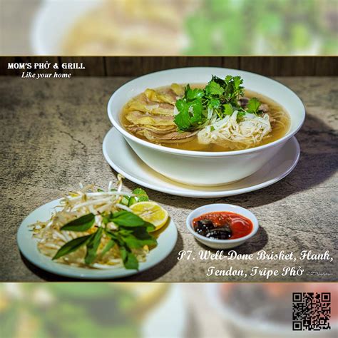 P7. Well-Done Brisket, Flank, Tendon, Tripe Phở (Regular/ Large) - MOM ...