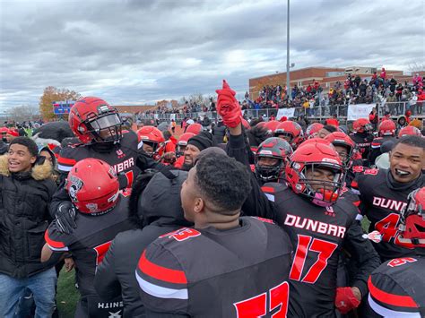 DC Turkey Bowl turns 50: Dunbar High wins in honor of fallen player ...