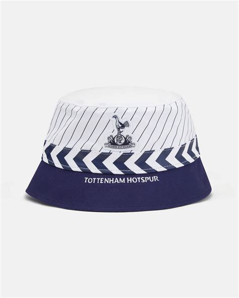 Spurs Retro Crest Home Bucket Hat | Official Spurs Store