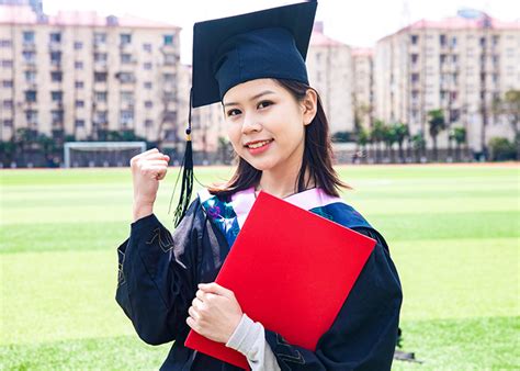 留学文凭本科毕业证,汤姆逊河大学毕业证学位证留学毕业证 | PPT