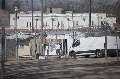 Hamilton County bond practices are allegedly violating the law and in ...