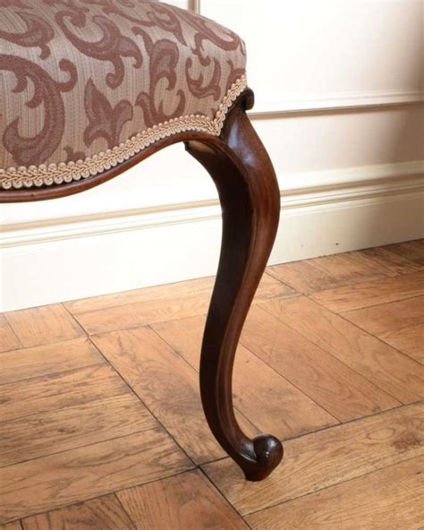背もたれまで美しい英国で見つけたアンティークチェア、バルーンバックチェア(k-1409-c)｜アンティークチェア・椅子