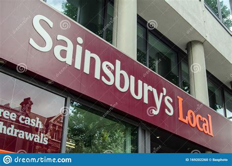 Sainsbury's Local Store 的图像结果