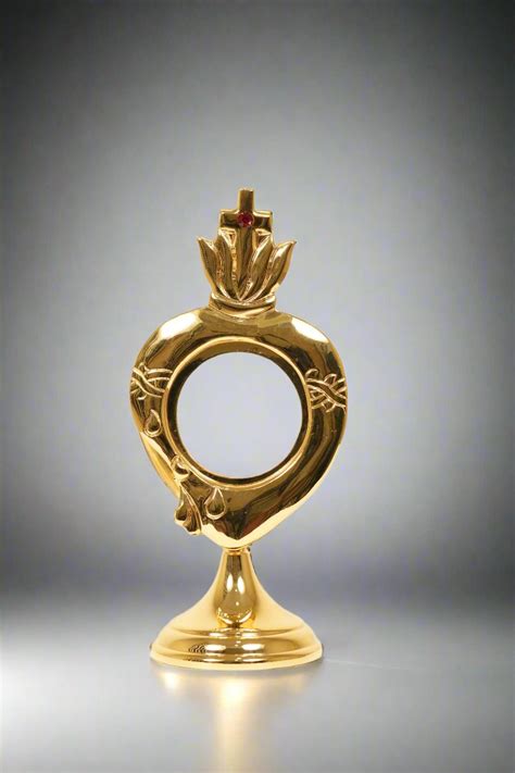 Intimate Devotion: The MON334 Gold-Plated Monstrance – Living Words