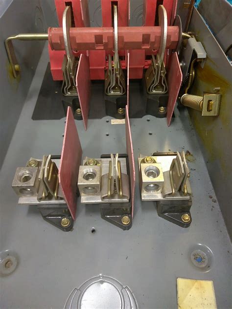 Square D H364 E2 200a Fusible Safety Switch | Ubuy India