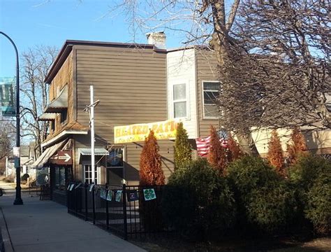 BURT'S PLACE, Morton Grove - Menu, Prices & Restaurant Reviews ...