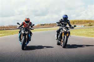 S1000R vs. Speed Triple RS Test