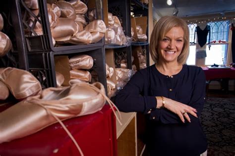 When it comes to pointe shoes, the Rosin Box is a perfect fit