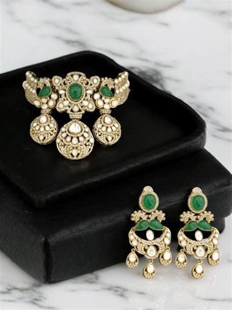 ETHEREAL ANVIKA ANTIQUE JEWELLERY SET – HOUSE OF PRANIV