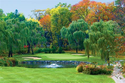 14 Delaware Valley Golf Courses with the Most Beautiful Spots