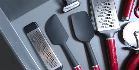 Buy Kitchenaid Satinless Steel Ice Cream Scoop With Trigger Online at ...