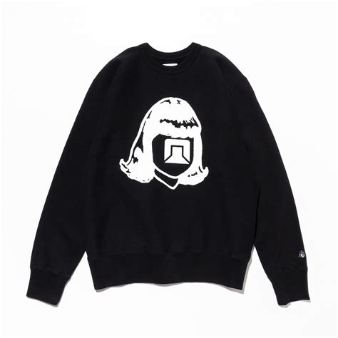 TACOMA FUJI RECORDS BIG LOGO CREWNECK BLACK | ニューオダ理容室