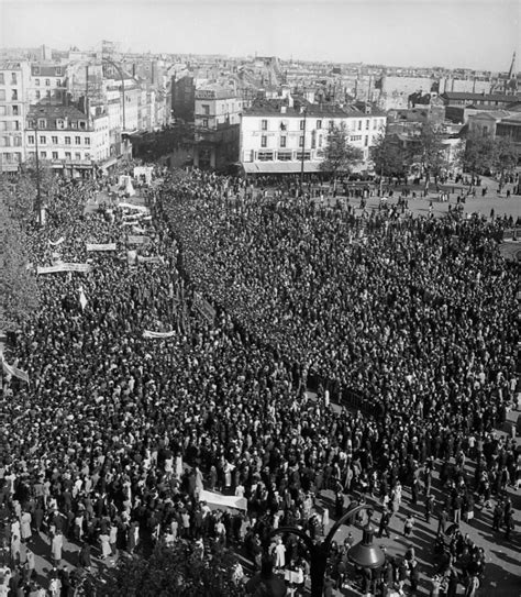 "kvetchlandia" — Tamara de Lempicka Group of Four Nudes ...