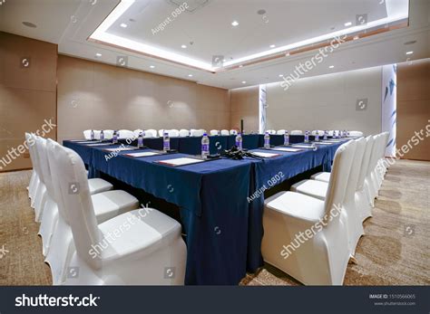 Board Room Meeting 的图像结果