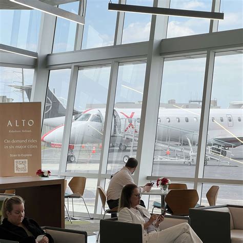 JSX is partnering with Air Planning on large group private jet charters