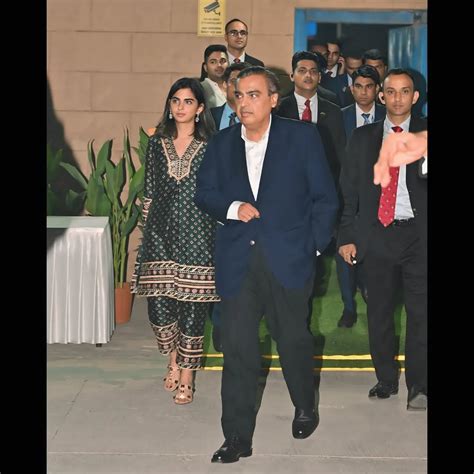 Radhika Merchant looks chic in grey pant suit at school event, it costs ...