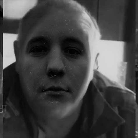 Man Face Meme Basic PFP 的图像结果