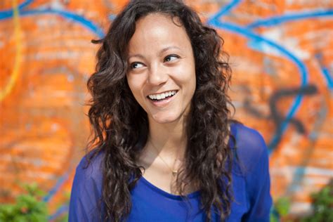 Kaitlin Becker's Quick Bio & Unforgettable Blippi Adventure