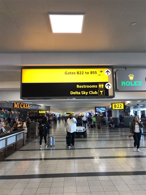 Sala VIP Delta SkyClub New York JFK (Terminal 4) - Ingeniero de Millas