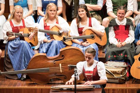 34 Facts About Car Visor Mirror - Facts.net