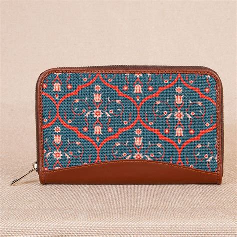 Sheesh Mahal Jaali Motif- Office Bag & Chain Wallet Combo – Zouk