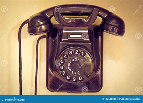 Telephone 的图像结果