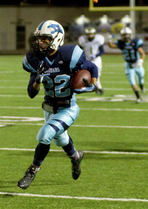 Johnson 56, Laredo Alexander 41