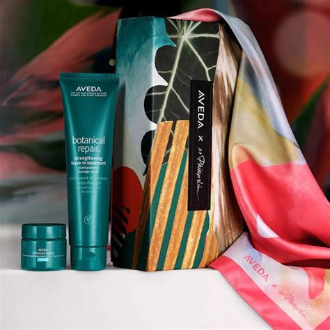 Aveda Christmas Gift Sets, WESTEND Hair Salon in Glasgow