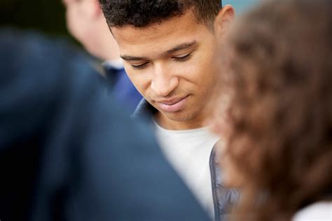 What to Do if You’re Feeling Left Out | Mental Health | YoungMinds