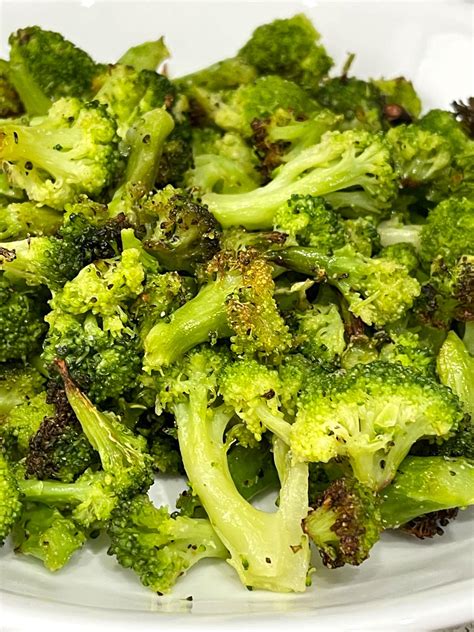 Air Fryer Frozen Broccoli (Small Baby Broccoli Florets)