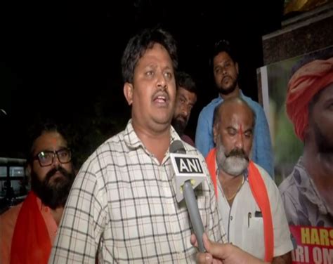 VHP, Bajrang Dal hold 'Mashal Rally' in Hyderabad over activist's ...