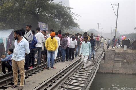99.7% Of Indian Railway Tracks Not Solid Enough To Handle High Speed ...