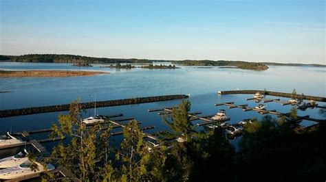 SPANISH RIVER INN - Specialty Inn Reviews, Photos, Rate Comparison ...