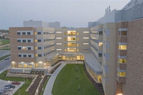 University of Missouri-Kansas City Office Photos