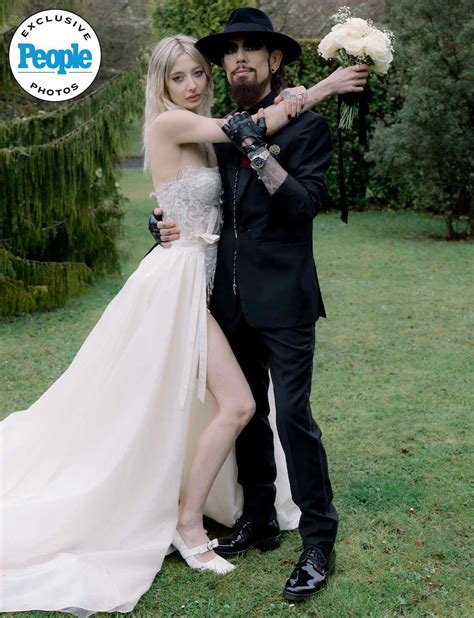 Rock Legend Dave Navarro Marries Actress Vanessa DuBasso at Scottish ...