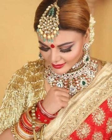 Rakhi Sawant changes her name to Rakhi Sawant 'Fatima' after her Nikaah ...