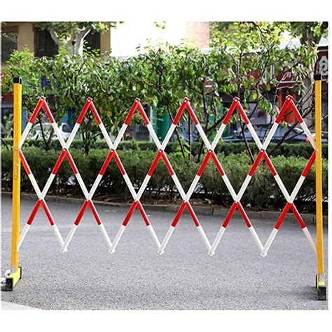 Buy Garden Privacy Fence Protective Screens Expandable Road Block ...