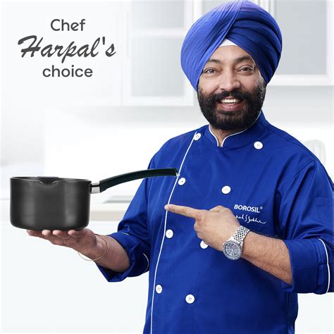 Borosil Hard Anodized Induction Base Spout Sauce Pan, 16 cm / 2L