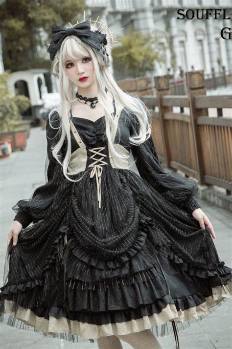 What Is Lolita Fashion And What Are The Most Popular Outfits for This ...