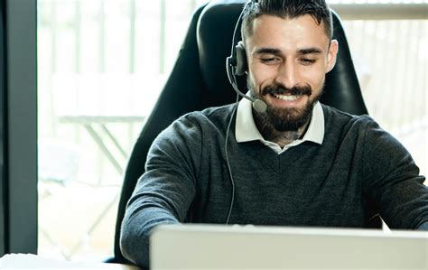 Find a new career path with a customer success job