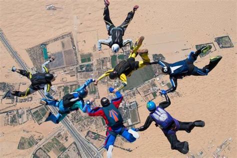 A Handy Guide For Adventurers To Enjoy Skydiving In Dubai!