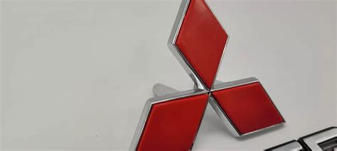 Mitsubishi Pajero MK1 Montero Emblems and Decals India | Ubuy