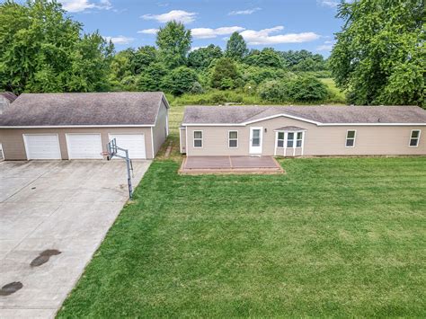 4501 S Tacoma Trl, Crawfordsville, IN 47933 | Zillow
